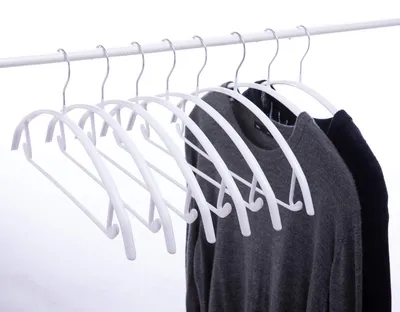 Immagine prodotto di Solidchoice - Set di 20 appendiabiti sagomati con rivestimento antiscivolo e appendiabiti per pantaloni