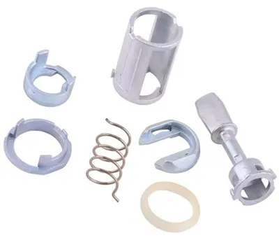 Immagine prodotto di Kit di riparazione serratura portiera anteriore Techstar, compatibile con VW Golf 4 (1997-2006), Bora (1997-2006), 7 pezzi, equivalente OE 1U0837167C / 7C0837168C