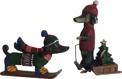 Produktbild von 1 Set Weihnachtsdackel, 2erSet, Aufstellfigur, Dekoration Hunde Dackel Mütze Ski Weihnachtsbaum Schlitten