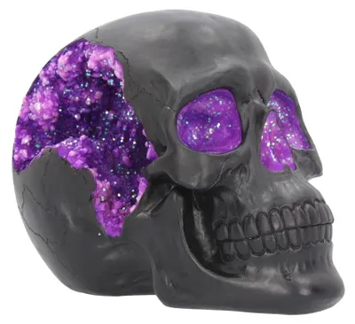 Totenkopf mit Geode-Akzent, 17 cm, schwarz, Kunstharz