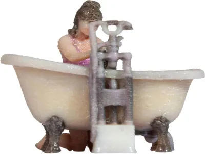 Produktbild von NOCH® Frau badet Kind, 3D-Miniaturfigur, detailliert und farbig gestaltet für Modelleisenbahn H0, ideal für Dioramen und Modellbau-Szenen