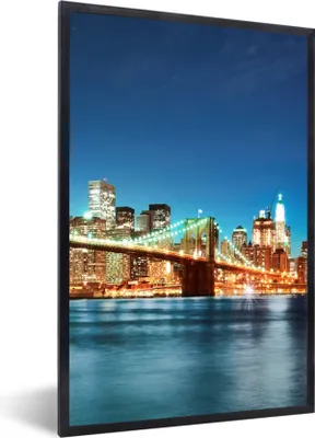 Produktbild von MuchoWow® Gerahmtes Poster New York - Brücke - Architektur - Brooklyn - Licht 20x30 cm - Poster mit Schwarzem Bilderrahmen Wandposter Rahmen Foto Bilder - Drucken - Bilder Poster im Rahmen