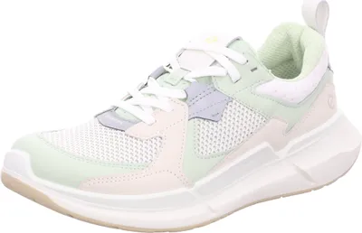 A single athletic shoe is shown against a white background.
