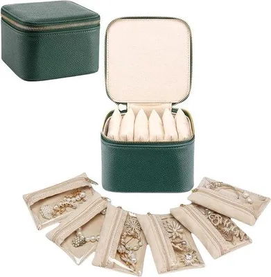 Image de Boîte à bijoux dans une petite boîte verte