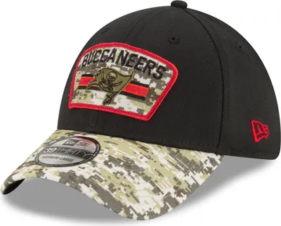 Produktbild von New Era 39Thirty Cap Salute to Service Tampa Bay Buccaneers