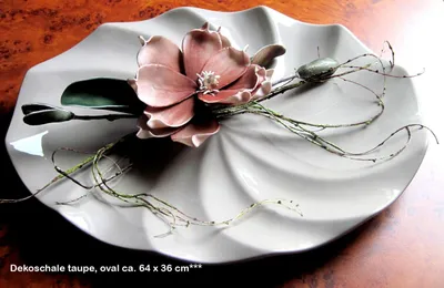 Produktbild von Moderne Deko - Schale / Teller oval Taupe, ca. 46 x 36cm