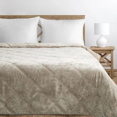 Produktbild von Elegante Tagesdecke VELVET1 Beige 220x240 cm