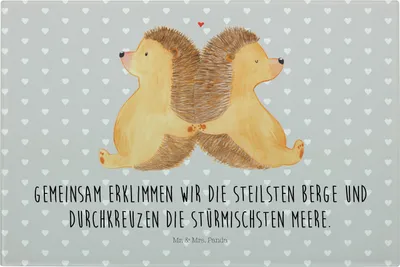 Produktbild von Mr. & Mrs. Panda Glasbrett Igel händchenhaltend - Grau Pastell - Geschenk, Glasbrettchen, Glas Schneidbrett, Küchenbrett, Lieblingsmensch, Verknallt, Schneidebrett Aus