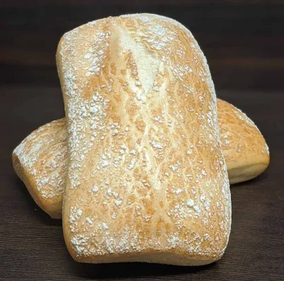 Produktbild von Vestakorn Parisette - Handwerksbrötchen - Rustikale Weizenbrötchen (3 St.)