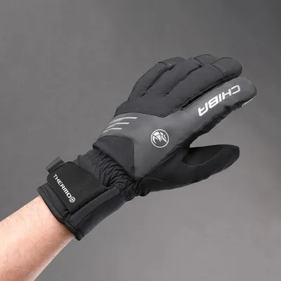 Produktbild von CHIBA Thermo Plus - wasserdichte Winter-Radhandschuhe schwarz M, Touchfinger,...