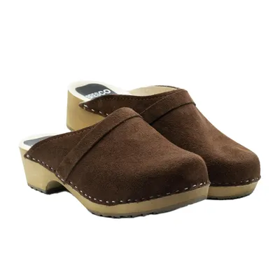 Produktbild von Damen-Holzclogs aus braunem Veloursleder mit Riemen – Bequeme Holzpantoletten mit niedrigem Absatz 40