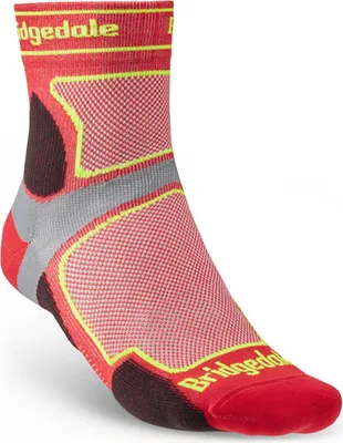 Zdjęcie produktu dla Bridgedale Trail Run Ultralight T2 Coolmax (Polyesterfasern) sport 3/4 Crew Velikost: M / Barvy: czerwony