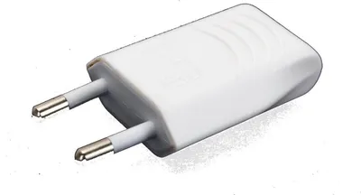 Immagine prodotto di Spina Euro bianca piatta e diritta Spina di rete Spina Euro Spina di alimentazione 230V 2,5A