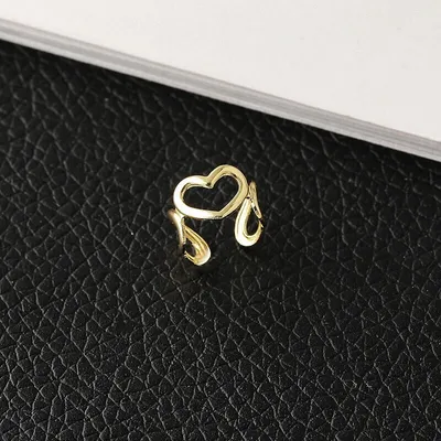 Image de Boucles d'oreilles Knekke de Carla pour femmes Or Taille unique