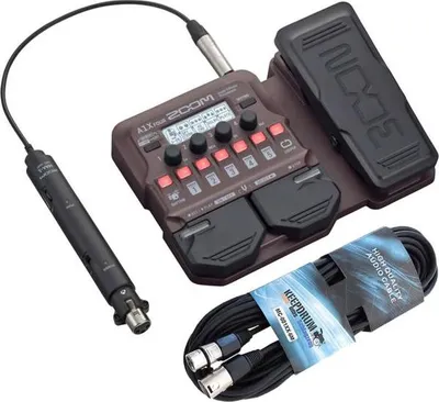 Image de Zoom A1X Four Pédalier d'effets avec câble XLR