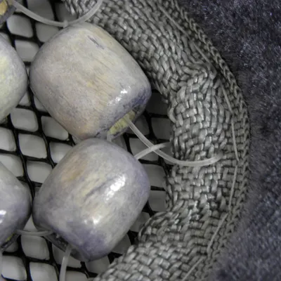 Obrázek produktu pro Polštář Carpoint Beaded Pillow Deluxe Grey