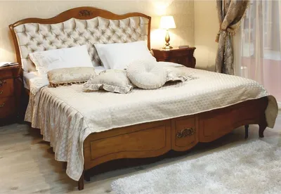 Produktbild von Casa Padrino Luxus Barock Massivholz Doppelbett Braun / Gold - Barock Schlafzimmer Möbel