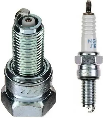 Imagen del producto de Bujía NGK de iridio para motocicletas YAMAHA YZF-R, modelo 6289