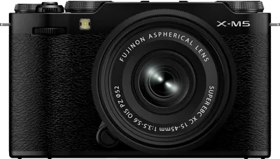 Produktbild von FUJIFILM X-M5 Black + XC 15-45mm f/3.5-5.6