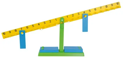 Immagine prodotto di Bilancia elettronica di grandi dimensioni, adatta alle scuole elementari, con dimensioni 65 x 22 cm e dotata di 20 pesi
