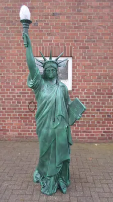 Zdjęcie produktu dla Lampa podłogowa Lampa 238cm Statua Wolności USA Dekoracja Statua Lampa