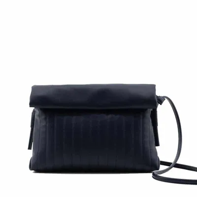 Produktbild von Monk & Anna Kitarō Shouldertasch Midnight -