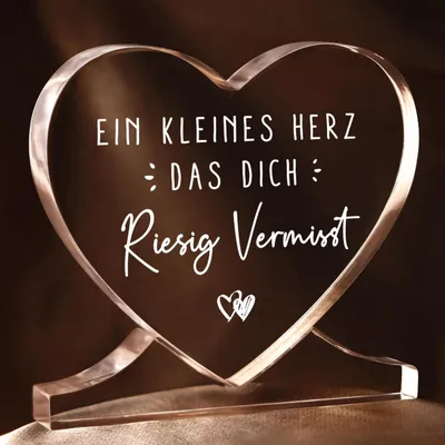 Produktbild von Acryl Herz Dekoration "Ein Kleines Herz Das Dich Riesig Vermisst" 10x9x1,5 cm