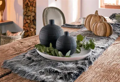 Produktbild von 2 Vasen "Noir" aus Zement in schwarz, Kugelform, Kugelvase, Betonvase, Vasenset