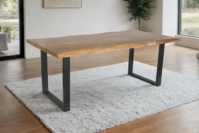 Produktbild von Esstisch Baumkante Akazie massiv eichenfarben 200 x 100 U-Gestell schwarz CALI