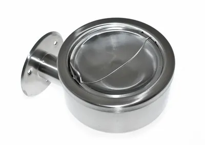 Produktbild von Wandaschenbecher mit Klappmechanismus zur Wandmontage zweiteiliger Aschebecher