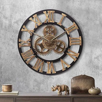 Produktbild von Unyqoos® Leise Retro-Wanduhr 58 cm – Großer schwarzer Holzrahmen im Industrial-Look mit goldenen Zahnrädern & römischen Ziffern