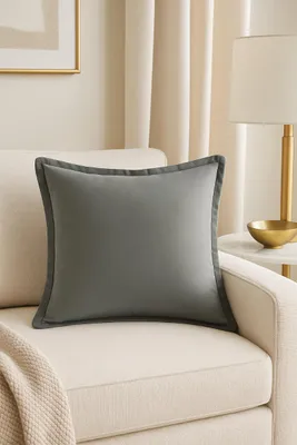 Zdjęcie produktu dla Poszewka dekoracyjna SOFT Velvet Szara 40x40 cm - Elegancja i Komfort w Twoim Wnętrzu