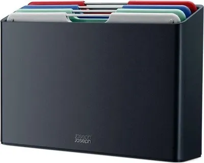 Zdjęcie produktu dla Joseph Joseph Folio™ 4-częściowy zestaw desek do krojenia - Duża - Ciemnoszara - Oznaczona kolorami - Ze stojakiem do przechowywania - Uchwyty ze stali nierdzewnej
