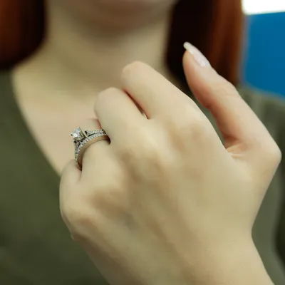 Produktbild von 1,02 Carat Diamantring Solitär Meisterstück 14 Karat Weißgold