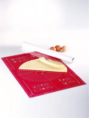 Obrázek produktu pro Mastrad Velká podložka na pečení, podložka na pečení, podložka na pečivo, silikonová podložka, silikonová, sklolaminátová, červená, 40 x 60 cm, F45210