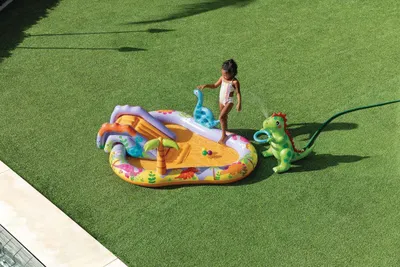 Produktbild von Aufblasbarer Pool für Kinder, Wasserspielplatz, 201 x 157 x 69 cm, Rutsche, Springbrunnen, Dinosaurier, INTEX 56139