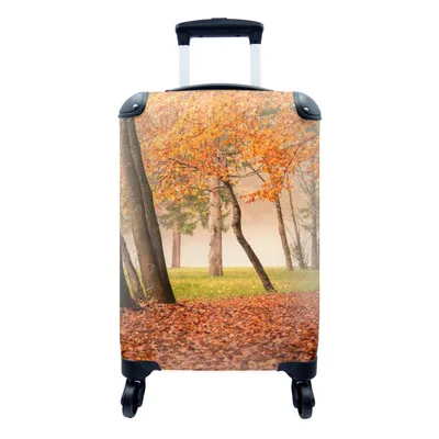 Produktbild von MuchoWow® Koffer Handgepäck Trolley Rollkoffer Kleine Reisekoffer mit 4 Rollen - Blätter - Herbst - Wald - Cabin Size < 55x40x23 cm & 55x40x20 cm - Fotokoffer - Kabinenkoffer - Boardgepäck - Reise-Box - Reisekoffer - Reisegepäck - Koffer mit Bild - Trolley für Kinder