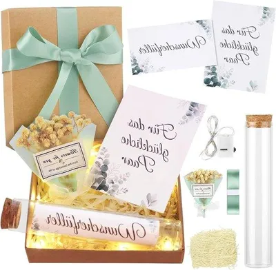 Productafbeelding van Trouwkaart met set voor geldcadeau - huwelijkscadeaus voor het bruidspaar - geldcadeau voor een bruiloft - geldcadeauset voor een bruiloft - met cadeauverpakking - wenskaart - lichtketting - reageerbuisje - gedroogde bloemen - satijnen lint.