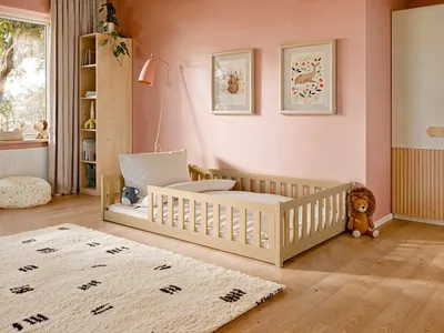 Produktbild von Bodenbett Bett mit Rausfallschutz & Lattenrost Montessori Bett Kinder Gitterbett Jugendbett natur mit Matratze Junge Mädchen 120x200cm