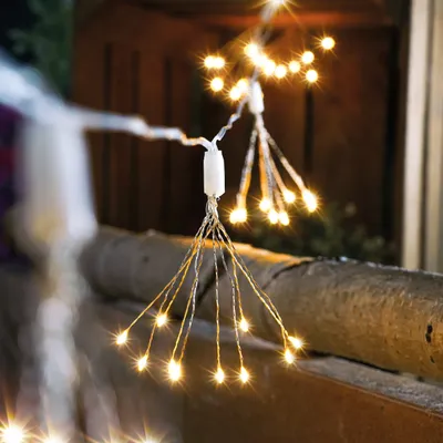 Produktbild von esotec Solar Deko-Lichterkette Feuerwerk mit 100 warmweißen LEDs 102575