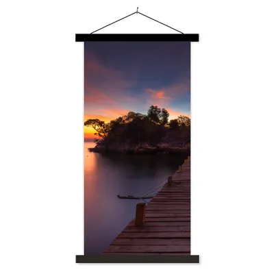 Produktbild von MuchoWow® Textilposter Sonnenuntergang - Brücke - Bäume - Wasser - Insel 90x180 cm mit schwarzem Rahmen - Dekoration Wohnzimmer