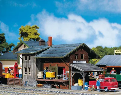 Produktbild von Faller H0 120154 Güterbahnhof Lagerhalle mit Rampen Bausatz 1:87