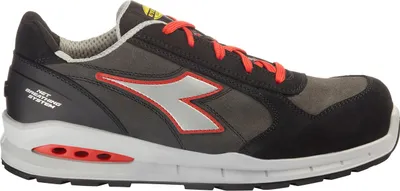 Immagine prodotto di Scarpa antinfortunistica Diadora RunNet AB LOW C9034 S3S asfalto/argento/rosso, conforme alla norma EN ISO 20345:2022 S3S FO SR  Taglia 44