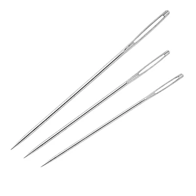 Three sewing needles of varying sizes are arranged diagonally against a white background.