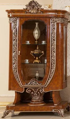 Produktbild von Casa Padrino Luxus Barock Vitrine Braun / Bronzefarben - Prunkvoller Massivholz Vitrinenschrank mit Glastür - Handgefertigte Barock Möbel - Edel & Prunkvoll