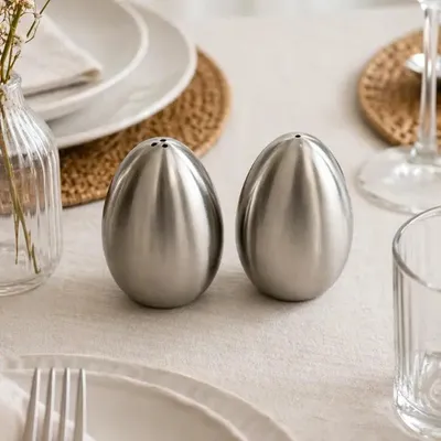 Produktbild von Lunar - Salz- und Pfefferstreuer - modern und minimalistisch - Edelstahl - Set v