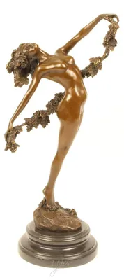 Productafbeelding van A Bronze Sculpture Called "The Vine"