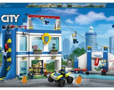 Image de LEGO City Académie de Formation de la Police 60372 - Set de Construction avec 823 Pièces, 6 Minifigures, Âge 6+