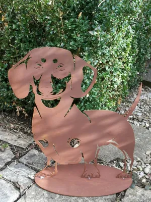 Produktbild von Edelrost Gartenfigur Dackel Wasti