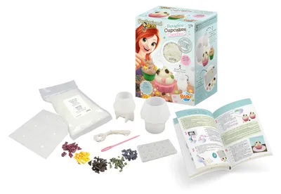 Image de BUKI France – Kits de fabrication de bougies en forme de cupcakes – Cire de soja, 5 couleurs, moules en silicone – Coffret créatif pour enfants à partir de 7 ans – 5429